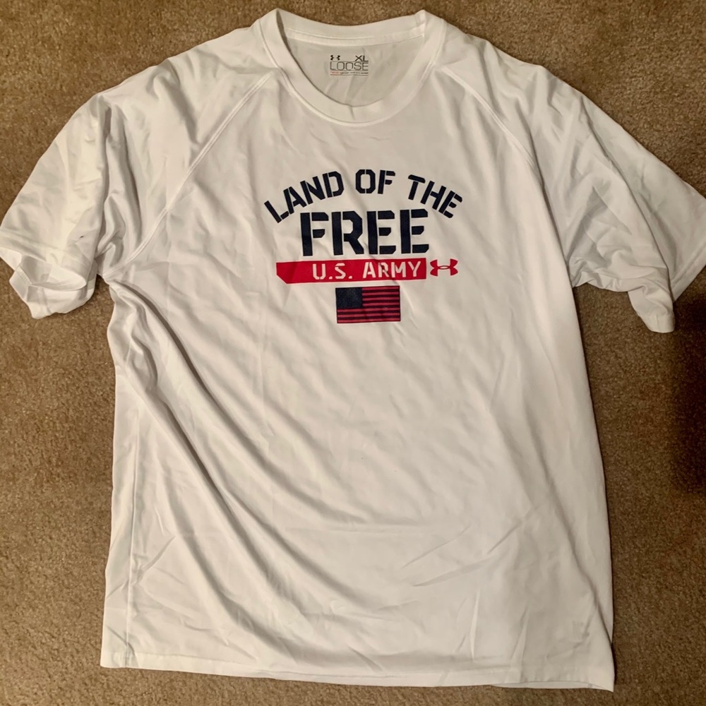 Under armor Tee